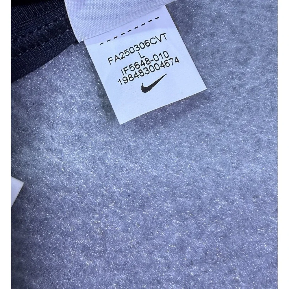 Nike Swoosh Sports Bra Womens Large Black White Racerback NEW IF5648-010